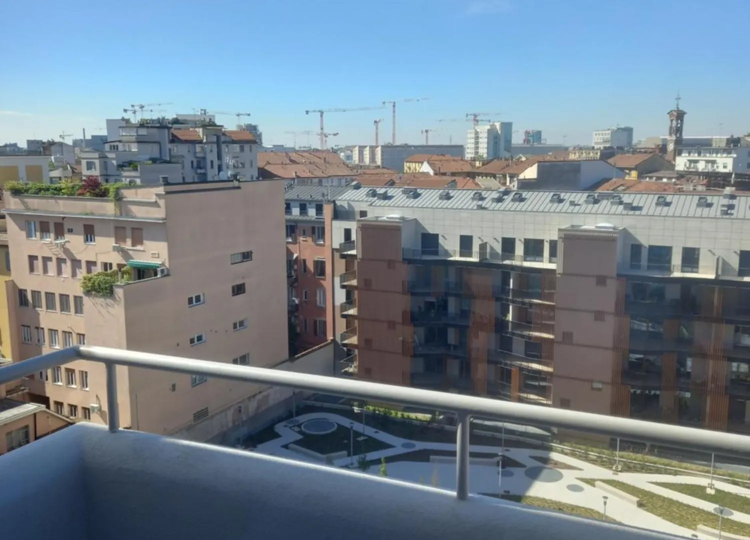 Qc Therme Milano Spa Nearby - New Cozy Apartament With 2 Bedrooms & 2 Bathrooms Fully Equipped Kitchen Nuovissimo Trilocale Completamente Arredato 2 Camere 2 Bagni Soggiorno Cucina E Balcone Metro Line Porta Romana 3 Stops To Duomo Cathedral Milaan